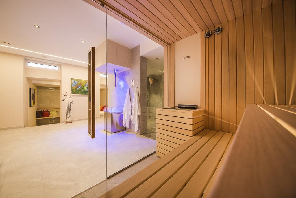 Desiree Classic & Design Aparthotel